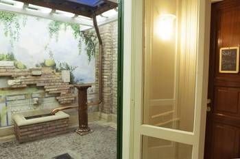 Domus Dea Rom