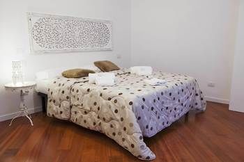 Bed & Breakfast Domus Dea Rome